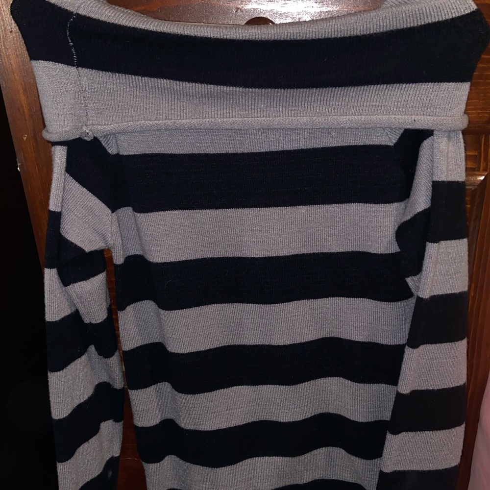 🖤SOLD🖤 Goth Black and grey off the shoulder